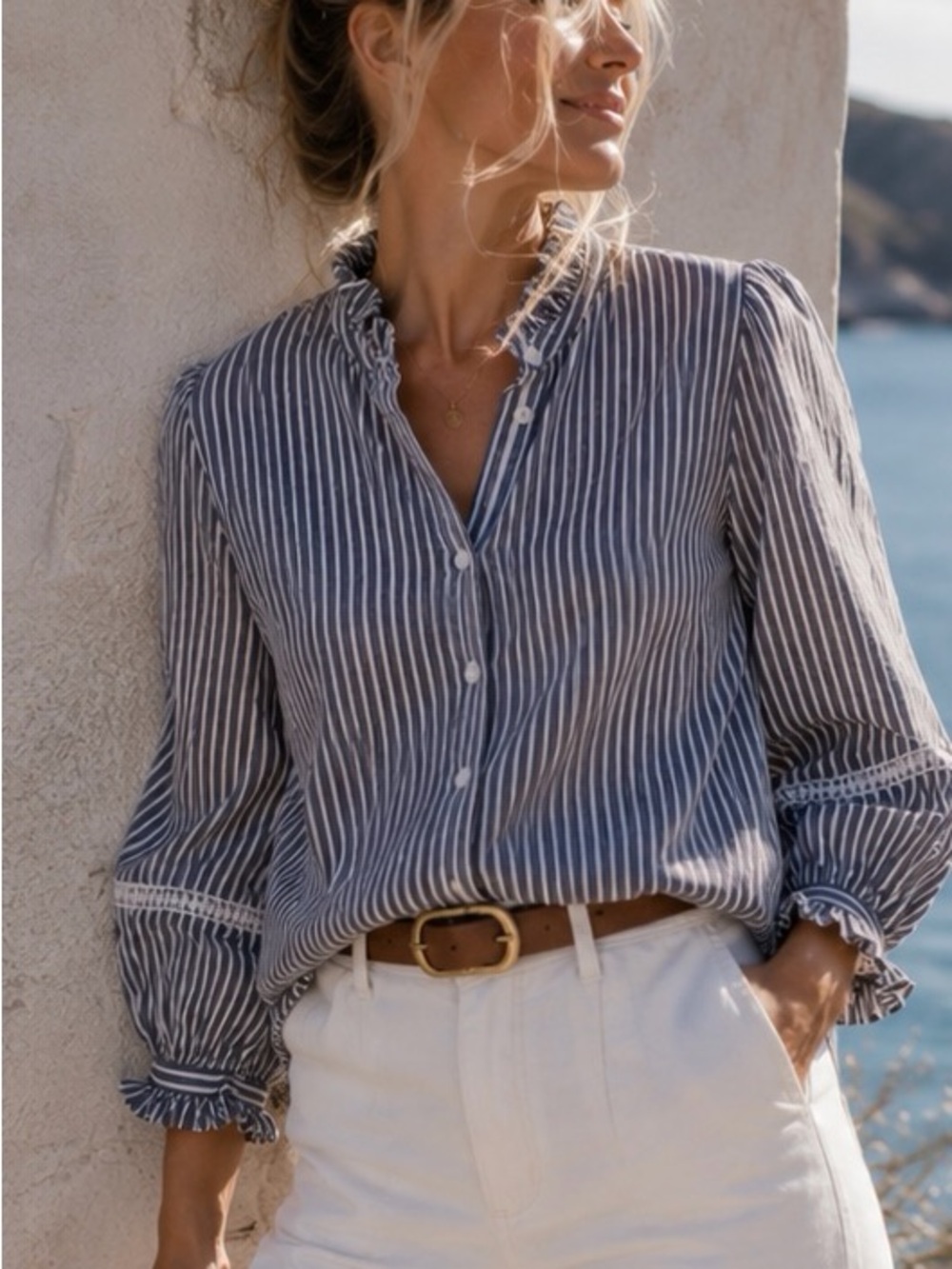 💙 Reitmans Blue and White Coastal Striped Ruffle-Collar Button-Down Top Size L